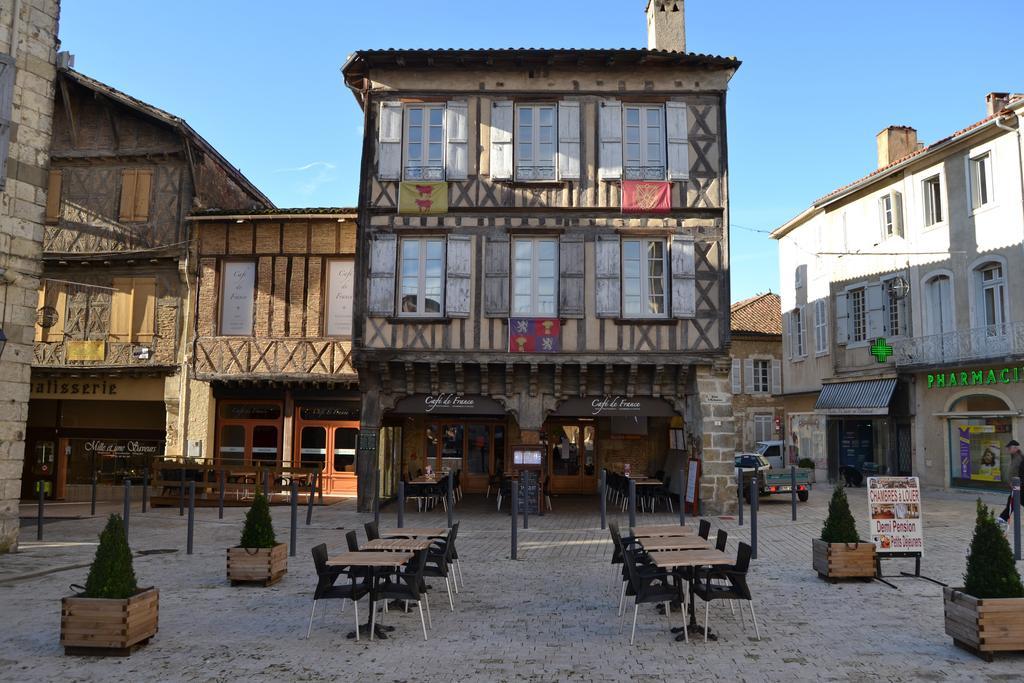 Bed and Breakfast Cafe De France Eauze Exterior foto